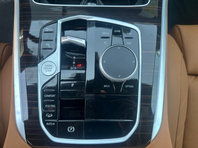 New 2026 BMW X5 xDrive40i w/ Premium Package AWD/4WD image 23