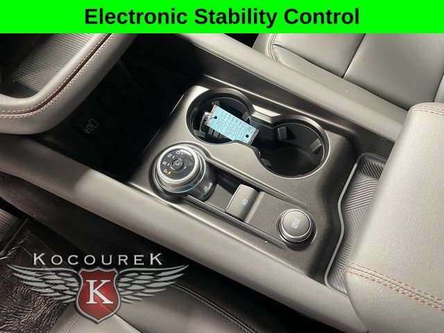New 2026 Ford Explorer Active w/ Active Comfort Package AWD/4WD image 17