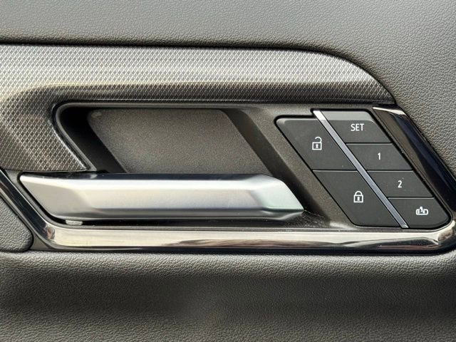 Used 2024 GMC Sierra 1500 AT4 w/ AT4 Premium Package image 20