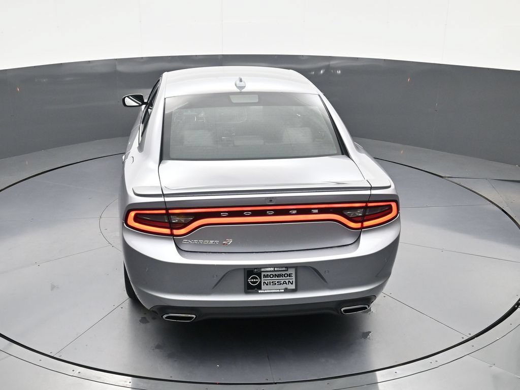 Used 2018 Dodge Charger GT AWD/4WD image 31