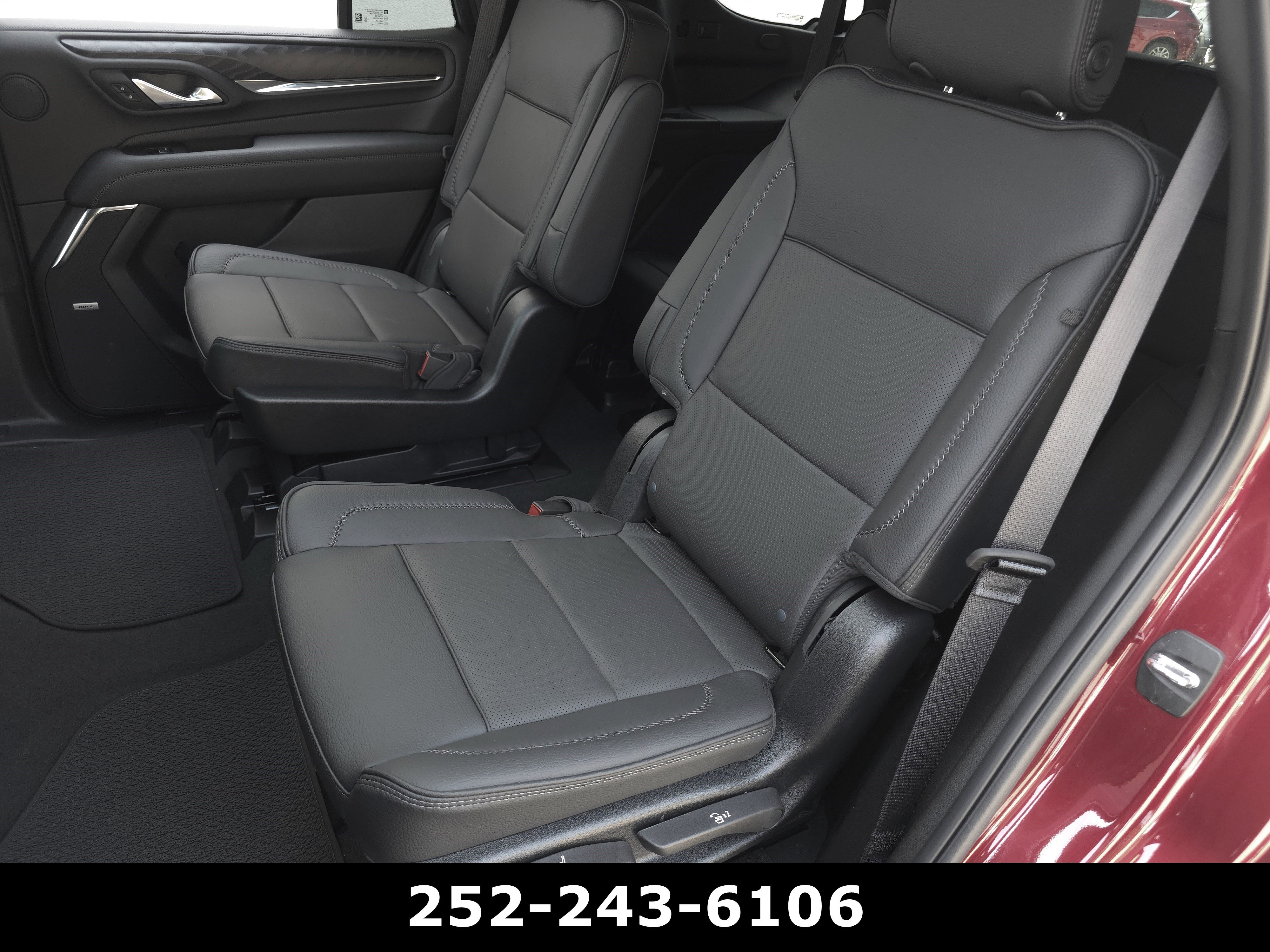 Used 2024 GMC Yukon Denali w/ Max Trailering Package image 31