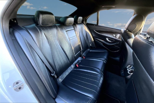 Used 2023 Mercedes-Benz E 350 Sedan image 24