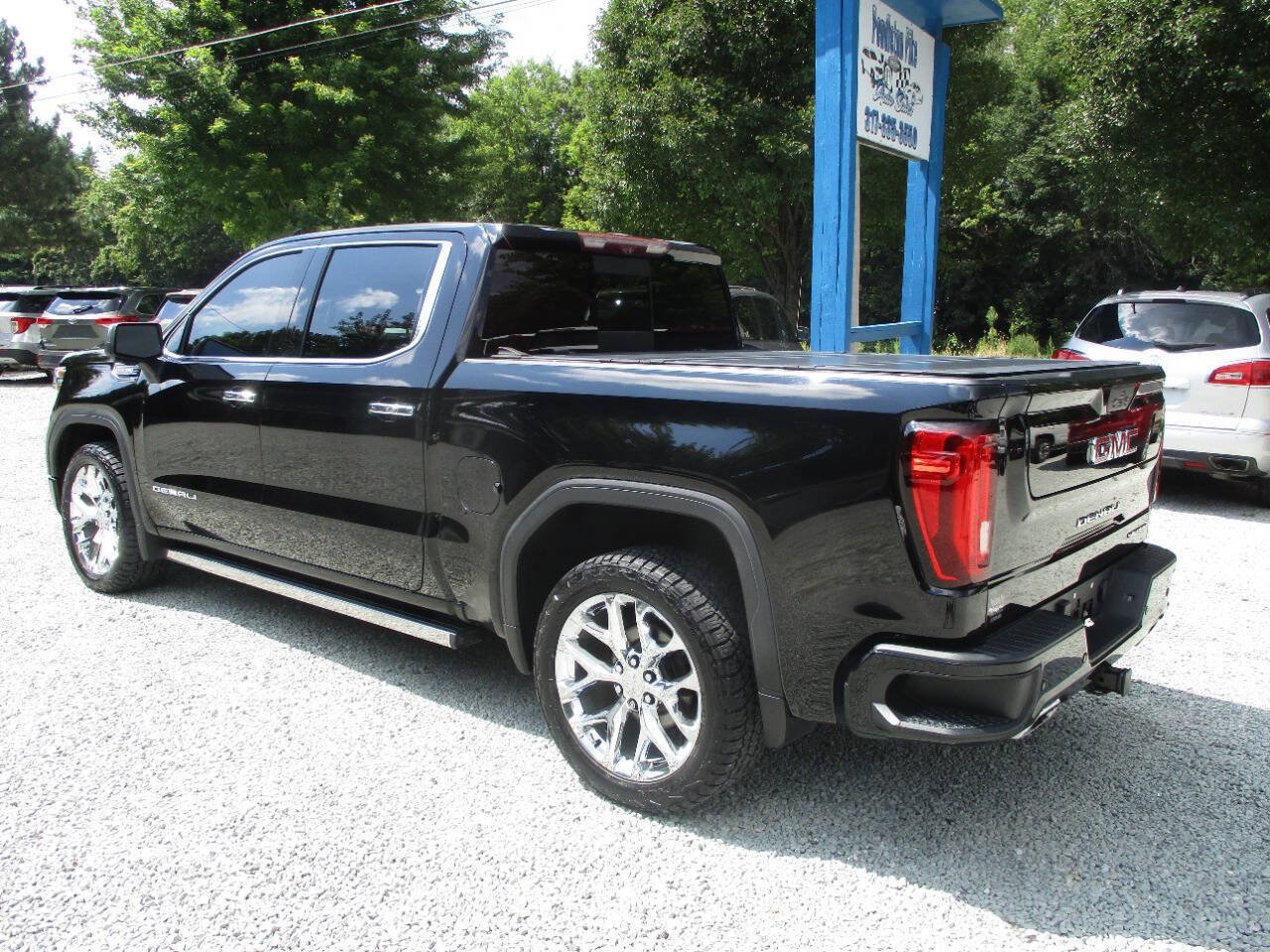 Used 2020 GMC Sierra 1500 Denali w/ Denali Ultimate Package AWD/4WD image 3