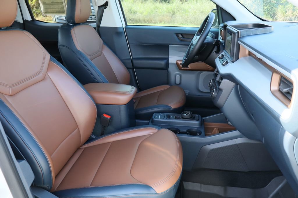 Used 2022 Ford Maverick Lariat w/ Equipment Group 500A Standard image 24