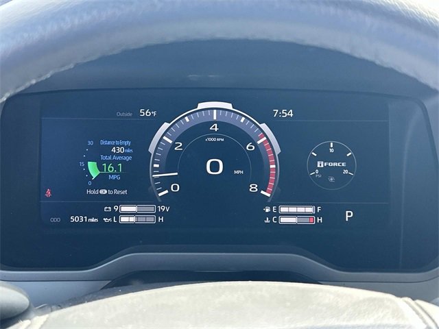 Used 2025 Toyota Tundra Limited image 31