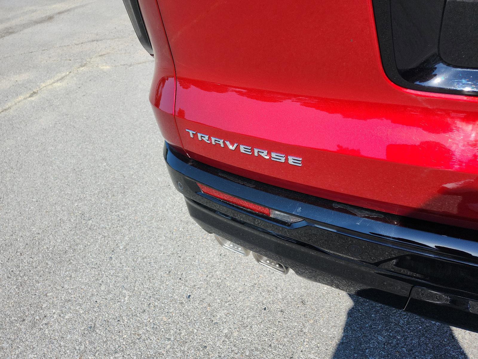 Certified 2026 Chevrolet Traverse High Country FWD image 4