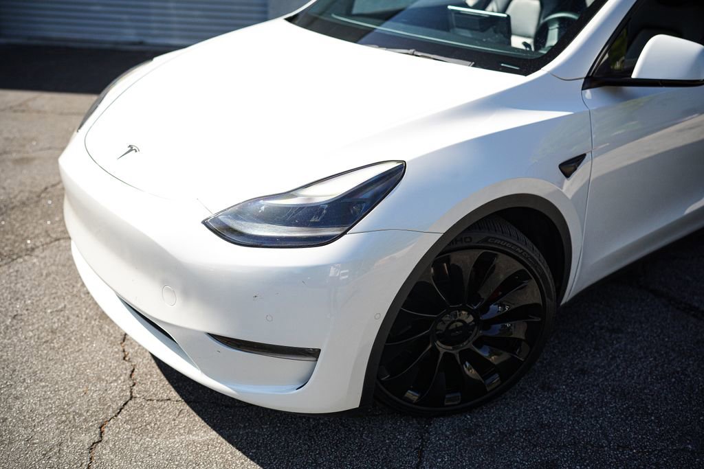Used 2022 Tesla Model Y Performance image 2