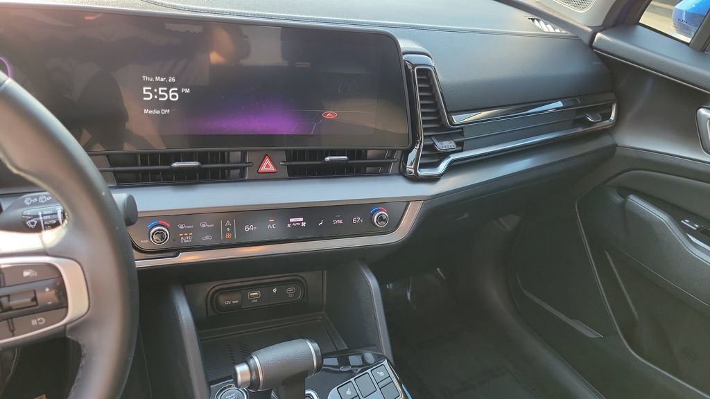 Used 2023 Kia Sportage EX image 21