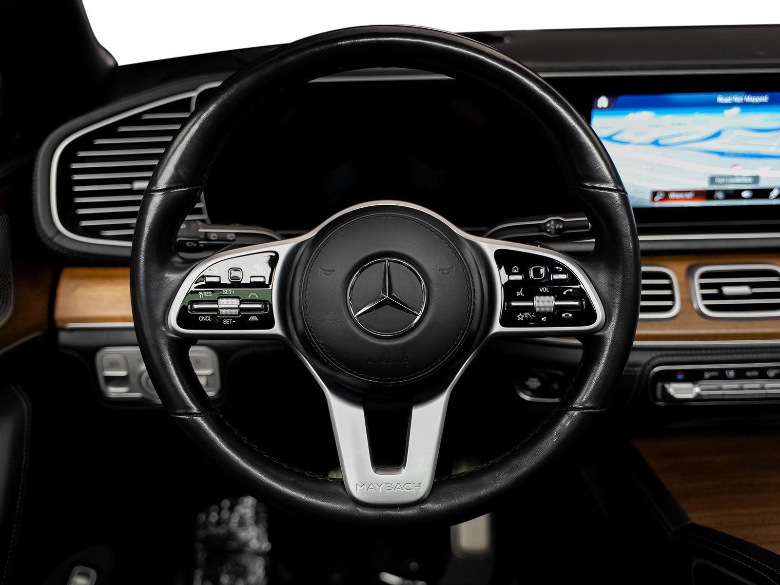 Used 2021 Mercedes-Benz Maybach GLS 600 4MATIC image 33