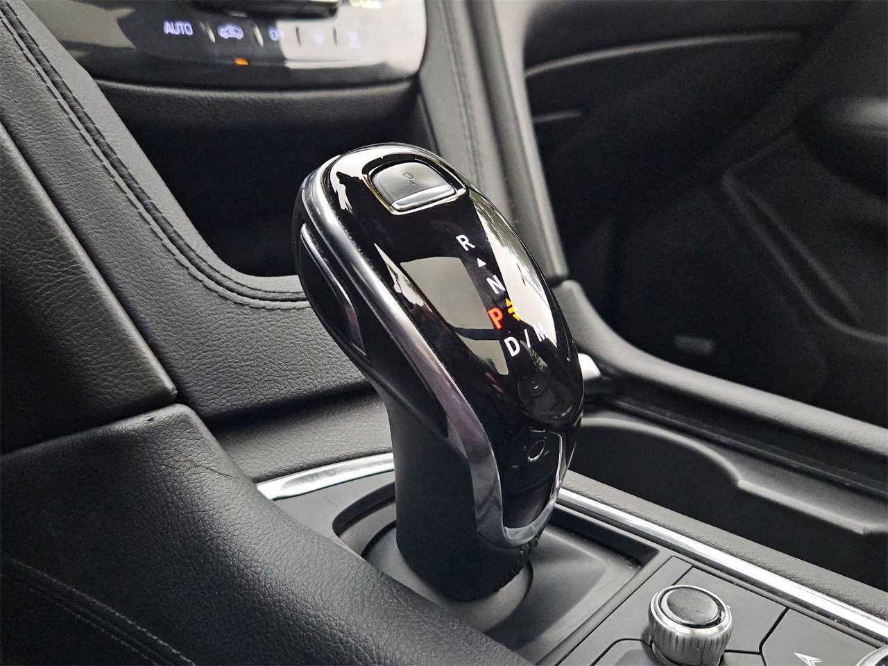 Used 2023 Cadillac XT5 Premium Luxury image 14