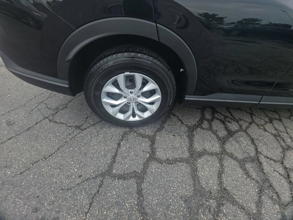 Certified 2024 Honda CR-V LX image 10