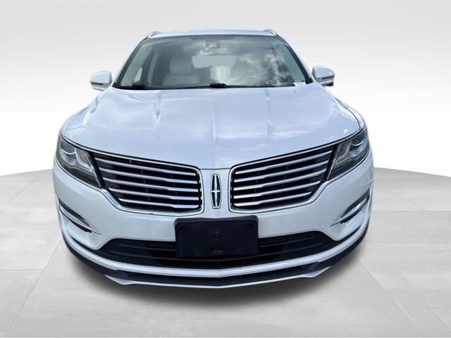 Used 2016 Lincoln MKC Select w/ Lincoln MKC Climate Package AWD/4WD image 2