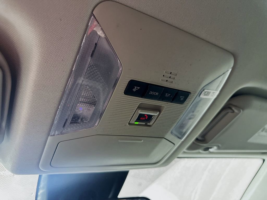 Used 2024 Toyota RAV4 XLE image 32