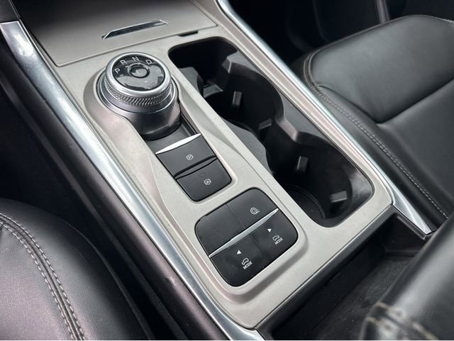 Used 2023 Ford Explorer XLT w/ Equipment Group 202A image 30