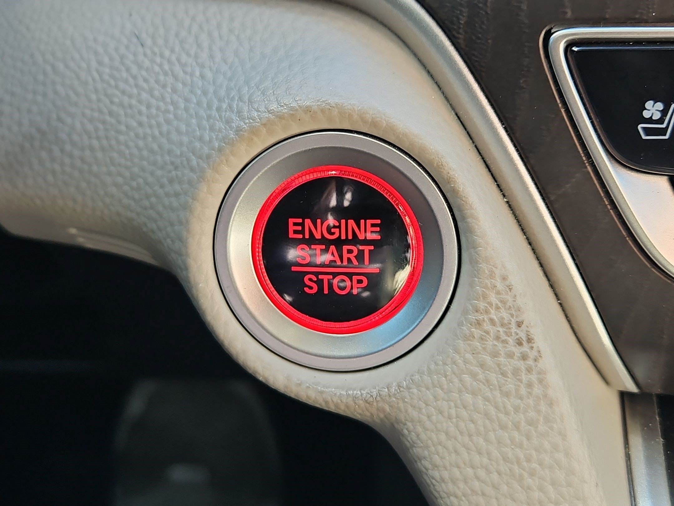 Used 2022 Honda Accord Touring image 18
