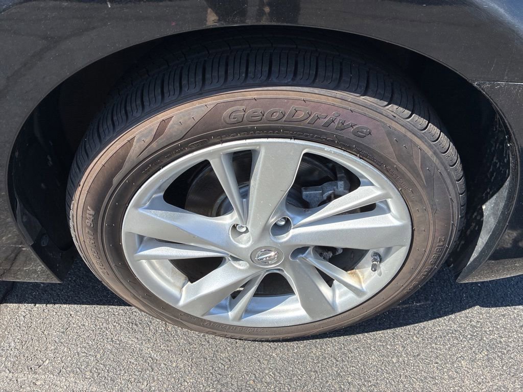 Used 2013 Nissan Altima 2.5 SV FWD image 13