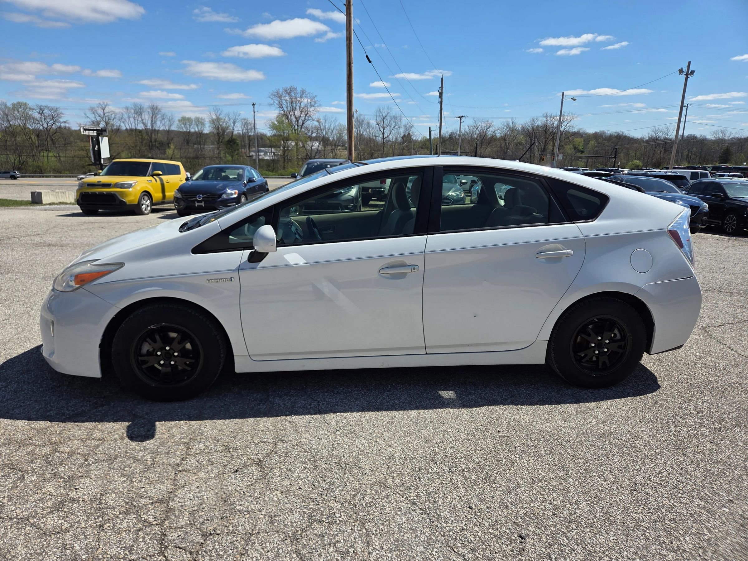 Used 2012 Toyota Prius Three w/ Solar Roof Pkg FWD image 1