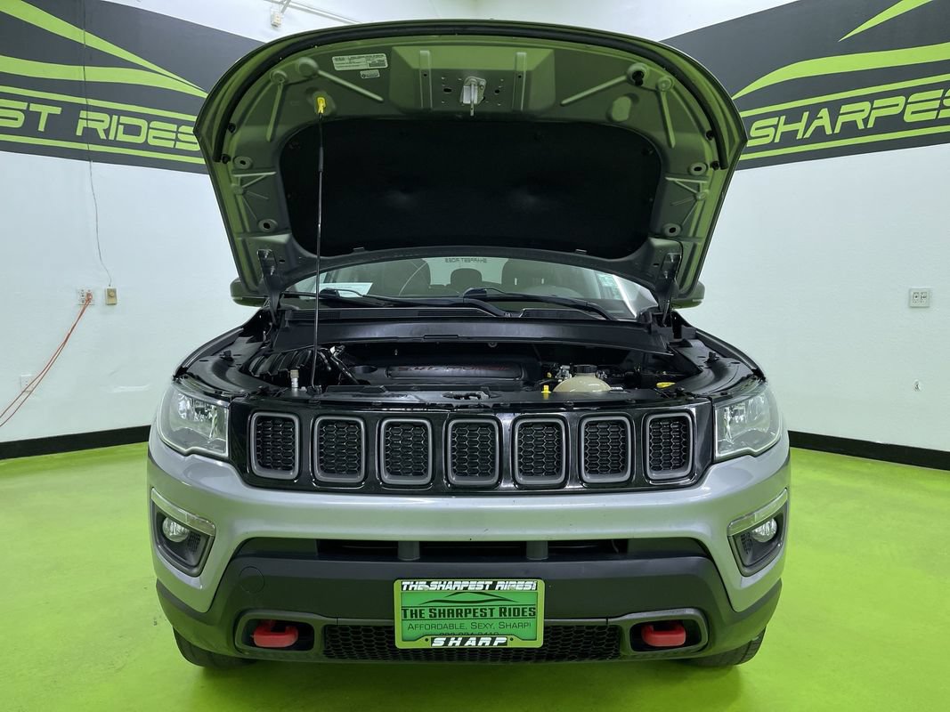 Used 2019 Jeep Compass Trailhawk AWD/4WD image 4
