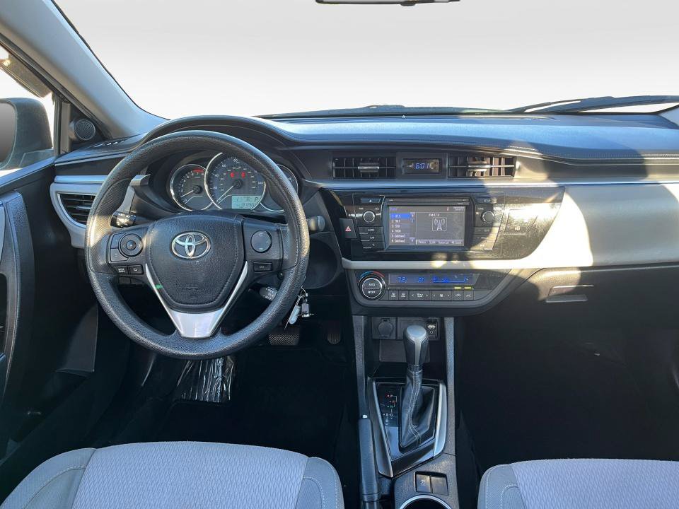 Used 2015 Toyota Corolla LE FWD image 20