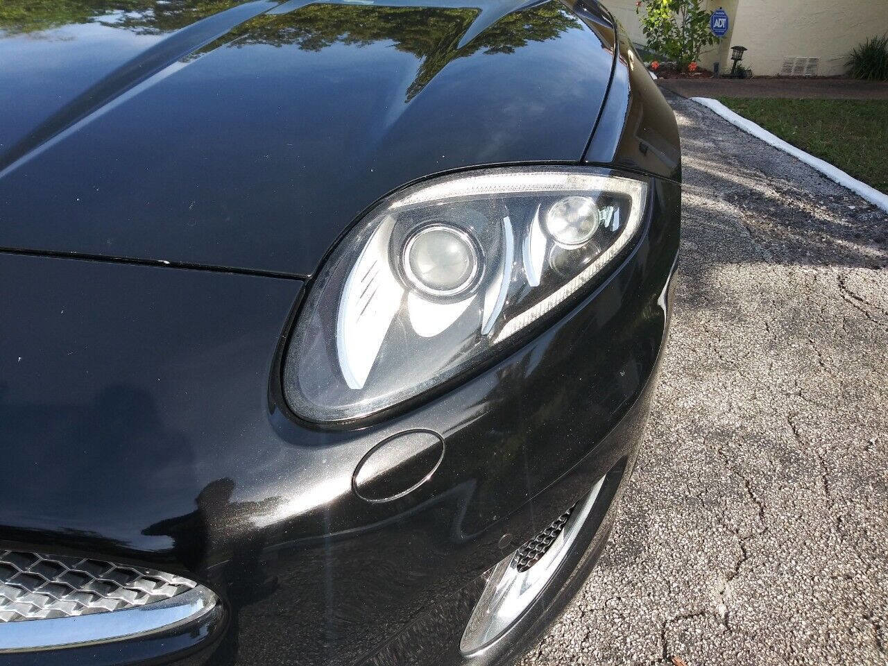 Used 2013 Jaguar XK Coupe RWD image 17