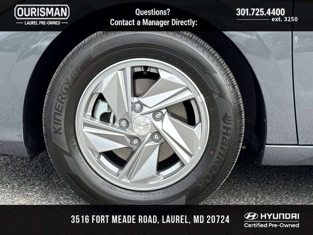 Certified 2026 Hyundai Elantra SE w/ Cargo Package FWD image 5