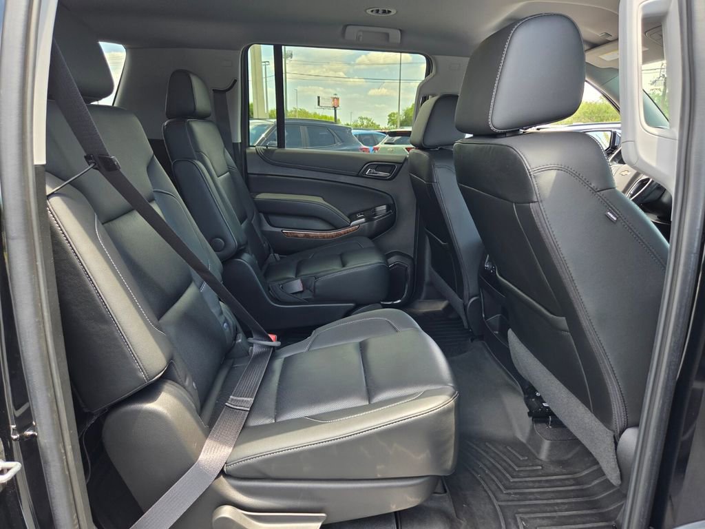 Certified 2020 Chevrolet Suburban Premier RWD image 17