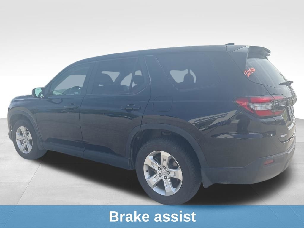 Certified 2023 Honda Pilot LX image 9