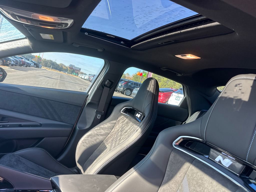 New 2025 Hyundai Elantra N image 35