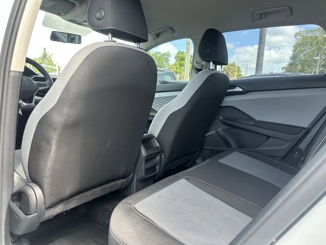 Certified 2022 Volkswagen Taos S FWD image 18