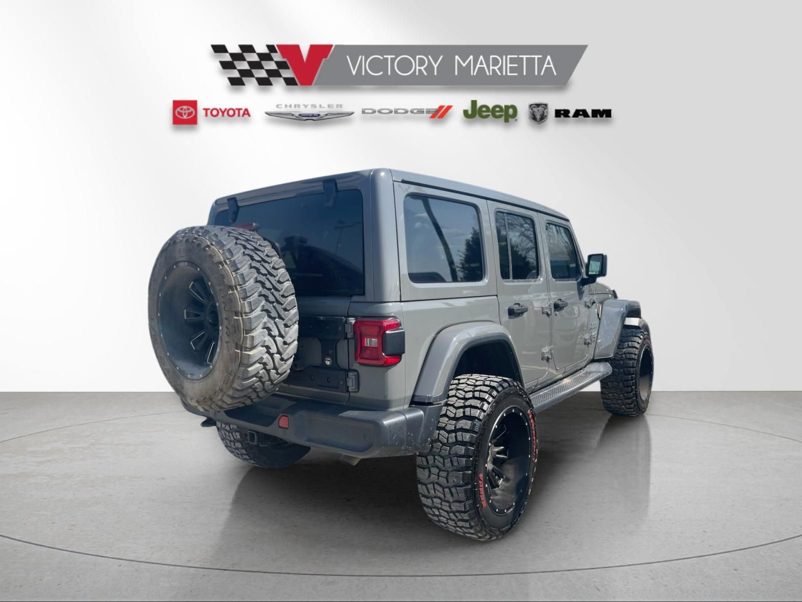 Used 2019 Jeep Wrangler Unlimited Sahara image 5