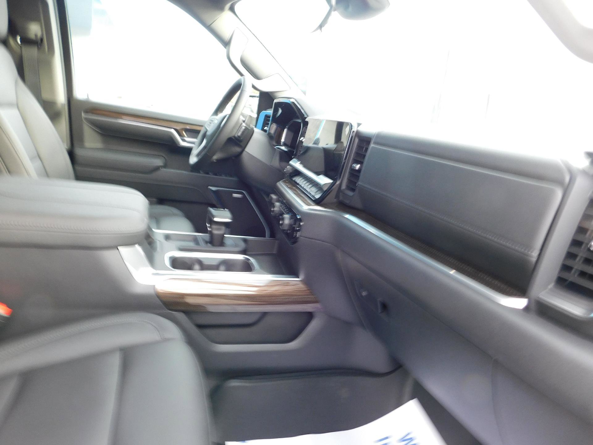 New 2026 Chevrolet Silverado 1500 LT Trail Boss w/ Convenience Package II image 22