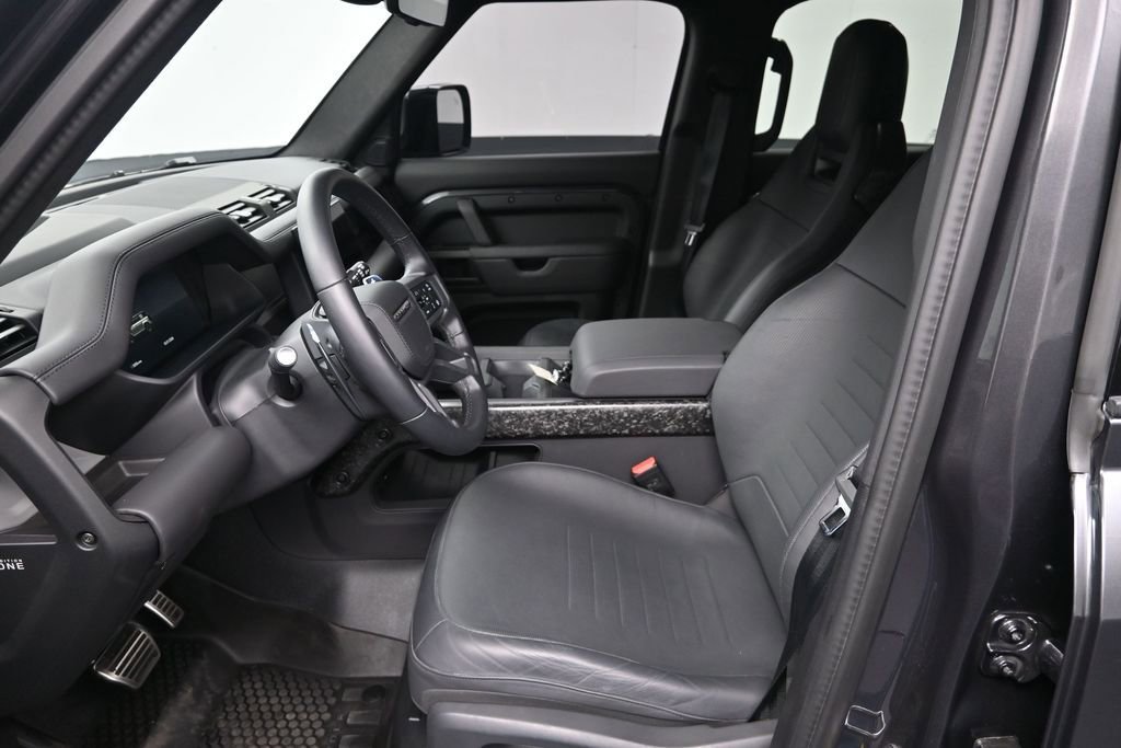 Used 2025 Land Rover Defender 110 AWD/4WD image 14
