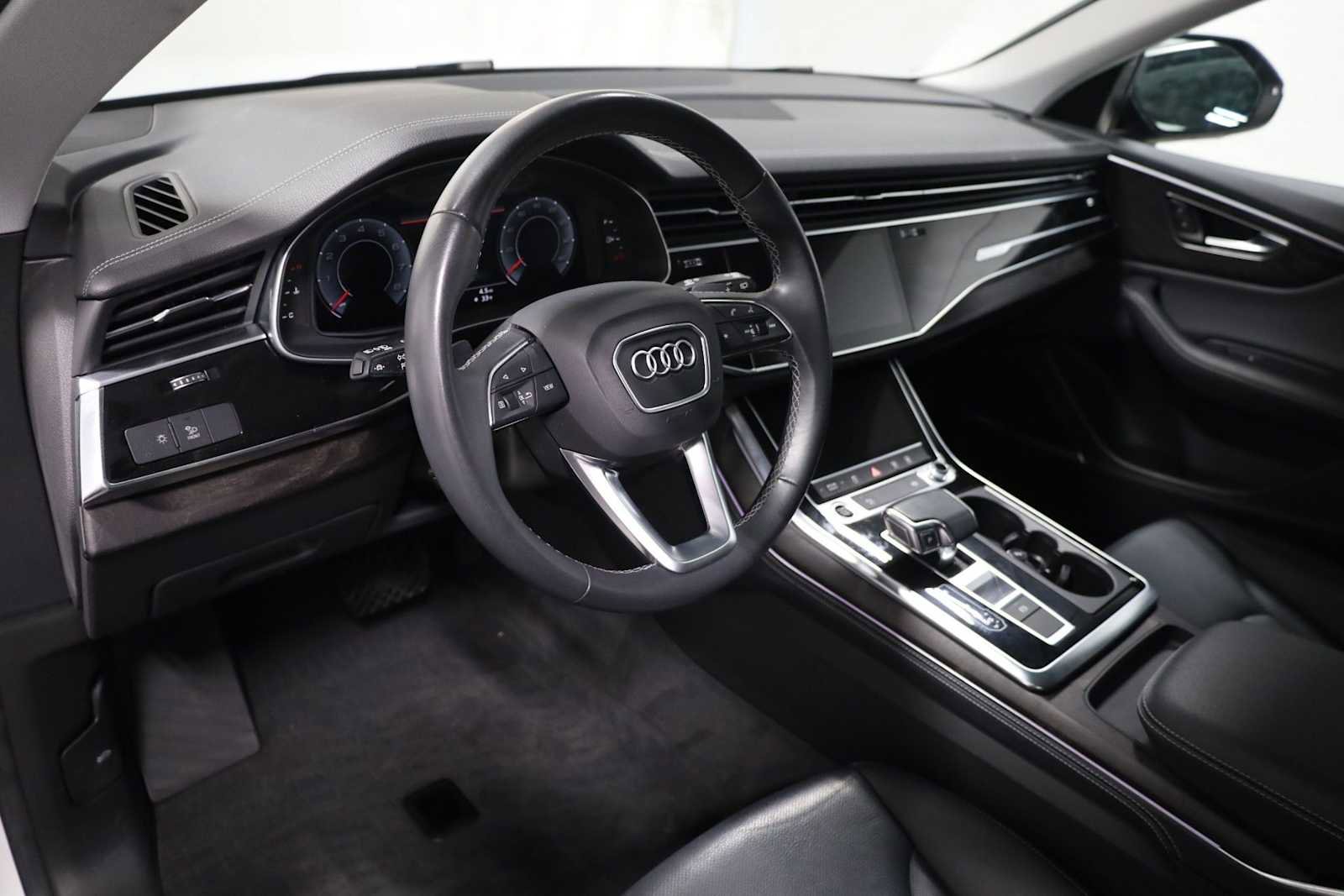 Certified 2023 Audi Q8 Premium Plus w/ Premium Plus Package image 4