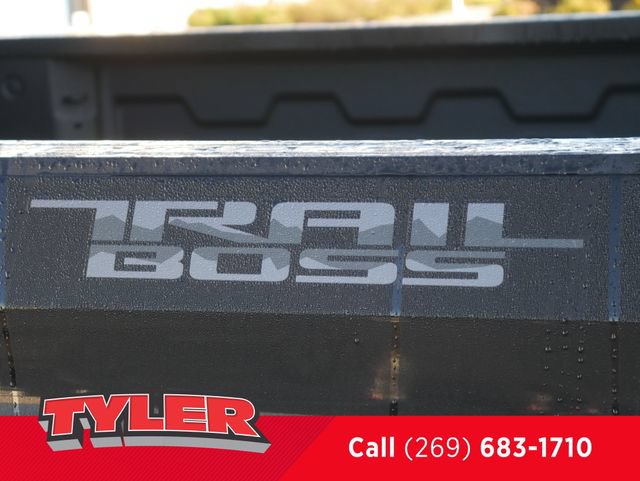 New 2026 Chevrolet Silverado 1500 Custom Trail Boss w/ Dark Appearance Package AWD/4WD image 13
