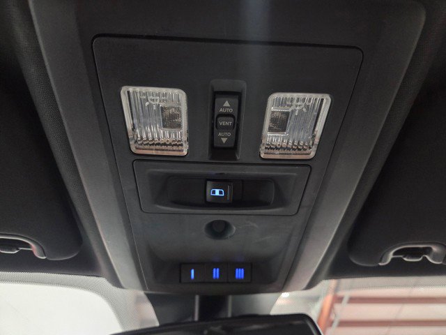 Used 2016 RAM 2500 Limited image 65