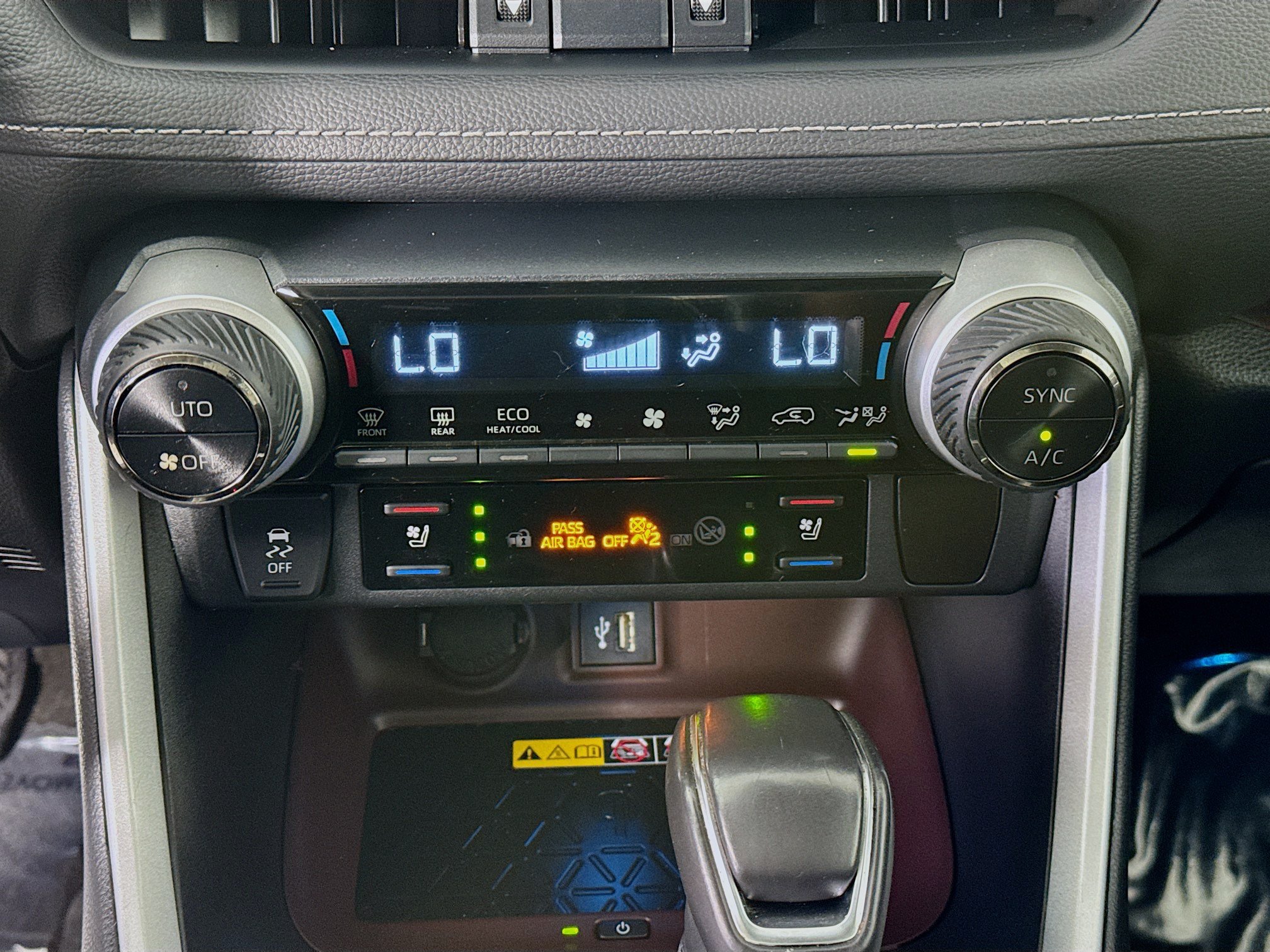 Certified 2023 Toyota RAV4 Limited AWD/4WD image 15