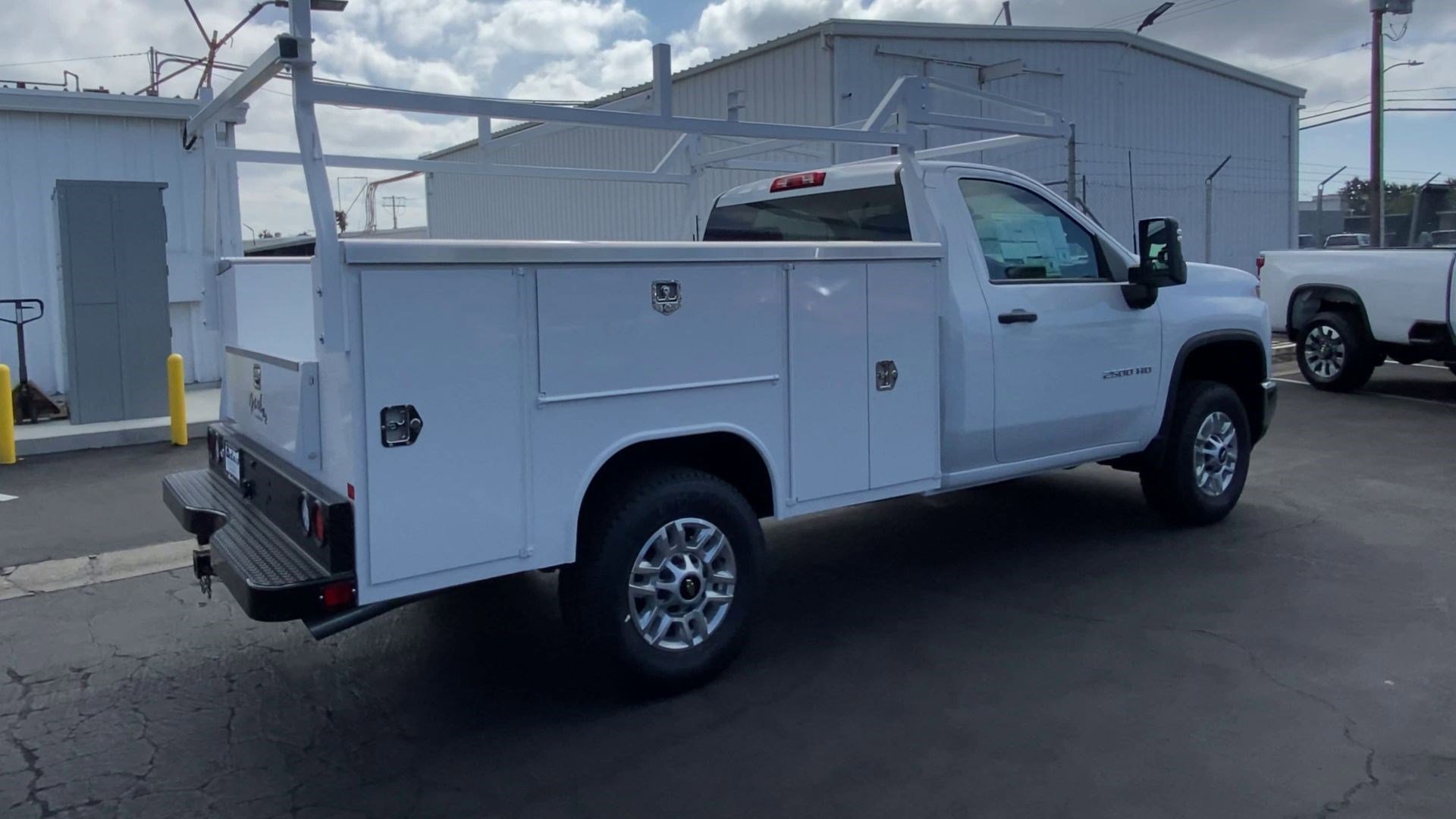 New 2026 Chevrolet Silverado 2500 W/T w/ WT Convenience Package image 9