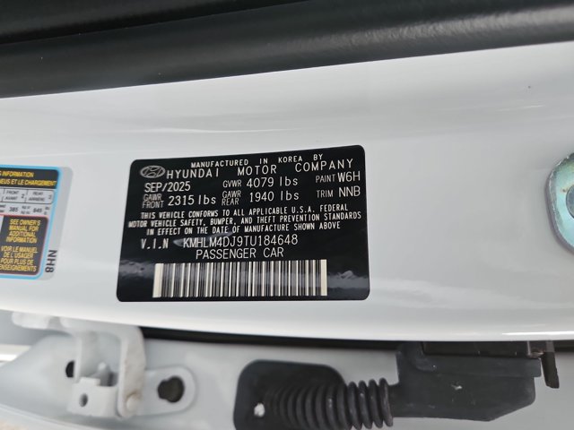 New 2026 Hyundai Elantra SEL FWD image 13