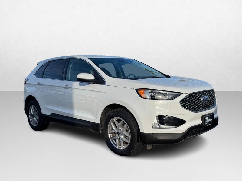 Used 2024 Ford Edge SEL w/ Convenience Package AWD/4WD image 3