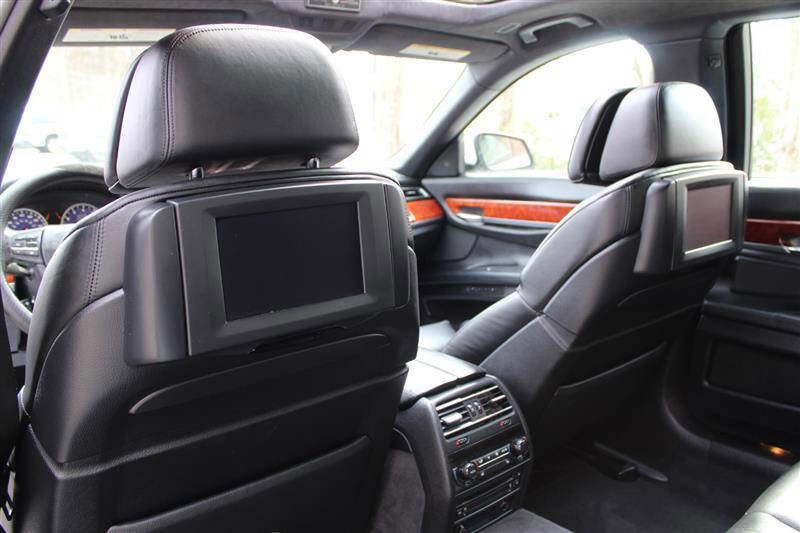 Used 2012 BMW ALPINA B7 xDrive LWB image 31