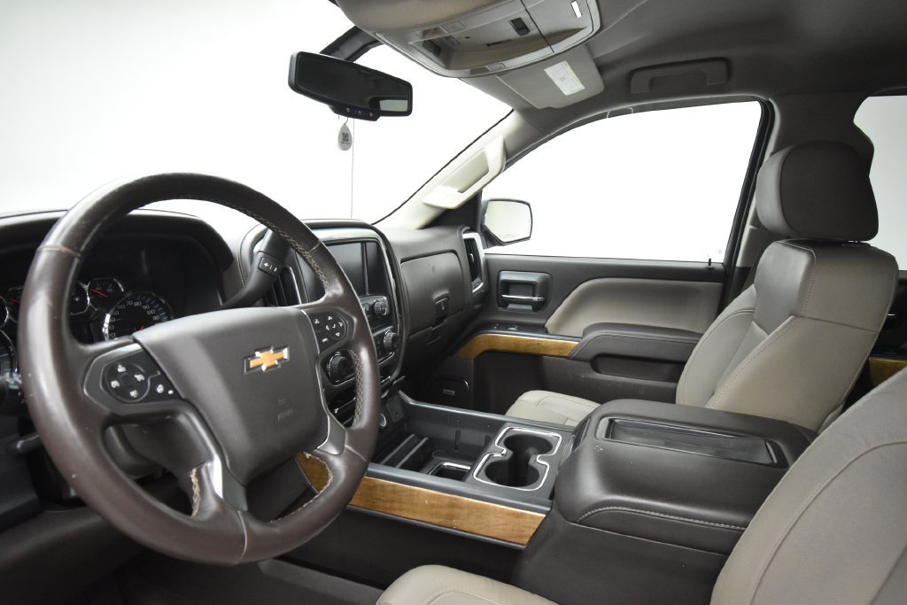 Used 2015 Chevrolet Silverado 1500 LTZ w/ LTZ Plus Package AWD/4WD image 7