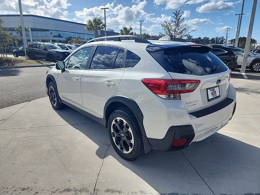Certified 2022 Subaru Crosstrek 2.0i Premium w/ Popular Package #3 image 4