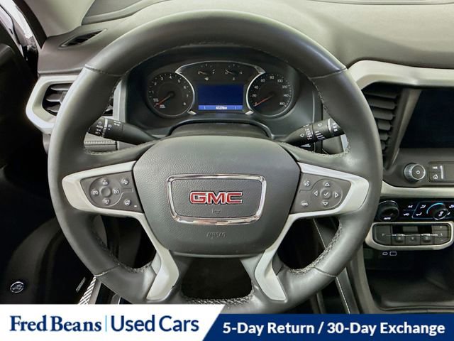 Used 2023 GMC Acadia SLT w/ Elevation Edition image 13