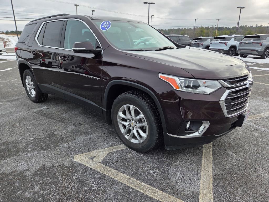 Used 2020 Chevrolet Traverse LT image 3