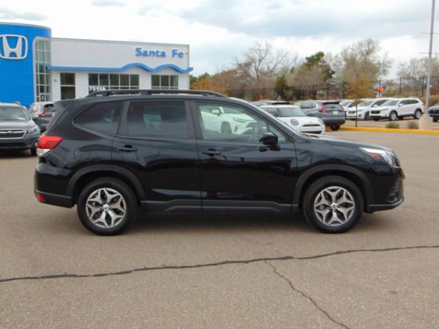 Certified 2023 Subaru Forester Premium image 3