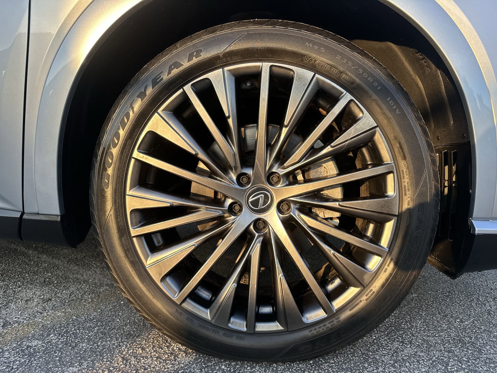 Used 2024 Lexus RX 350 w/ Convenience Package image 19