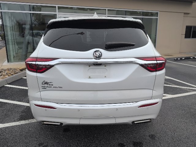 Used 2020 Buick Enclave Avenir w/ Avenir Technology Package AWD/4WD image 7