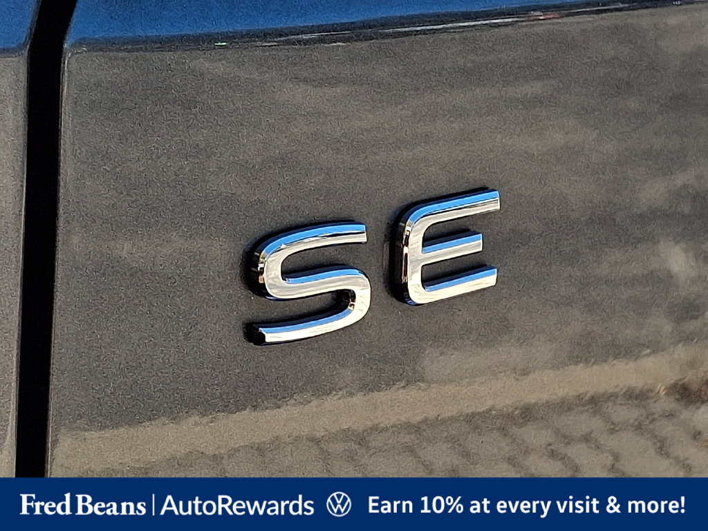 Used 2023 Volkswagen Atlas SE w/ Panoramic Sunroof Package AWD/4WD image 37