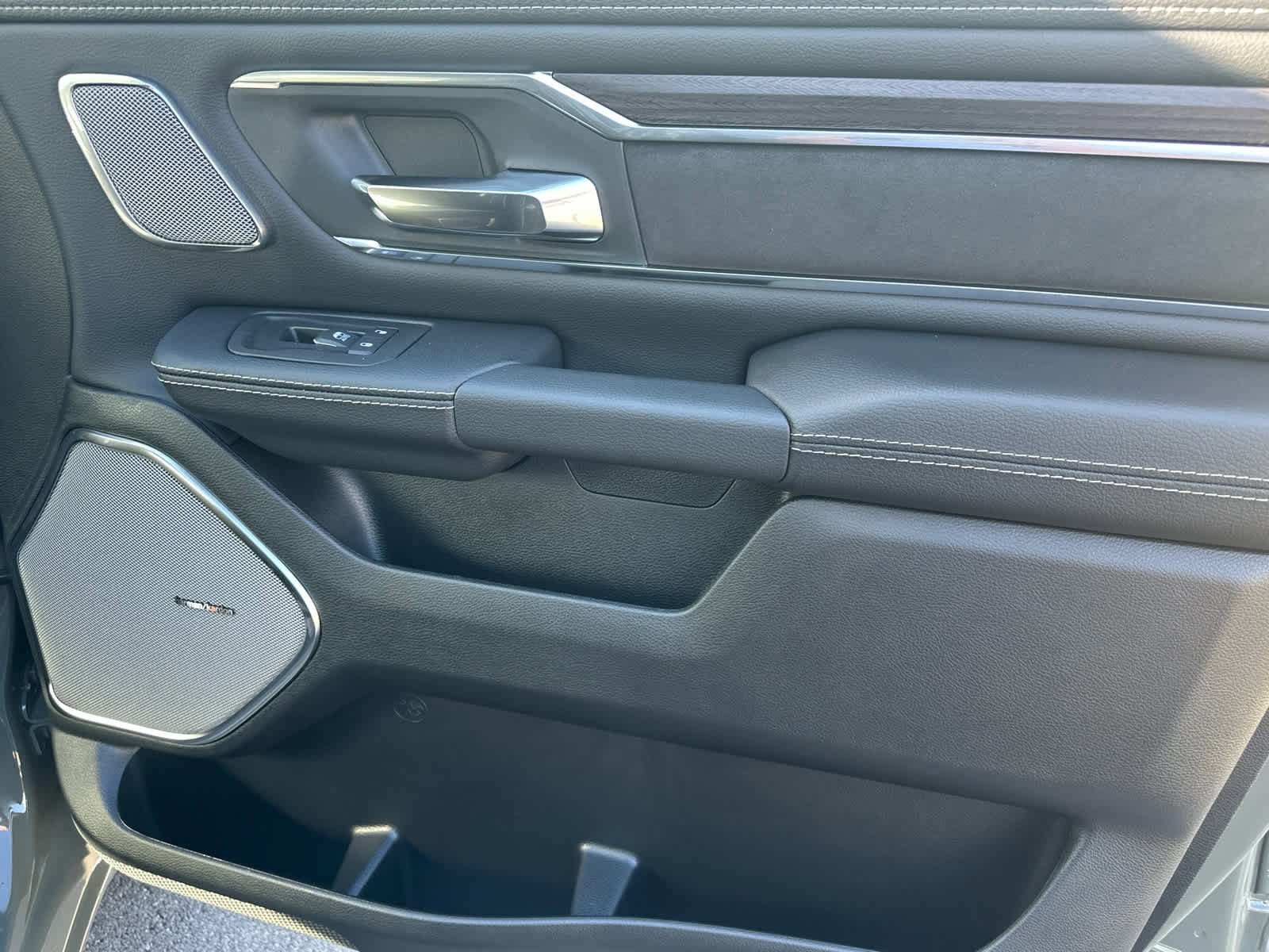 New 2026 RAM 1500 Laramie image 16