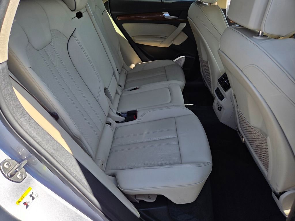 Used 2023 Audi Q5 2.0T Premium Plus w/ Premium Plus Package image 20